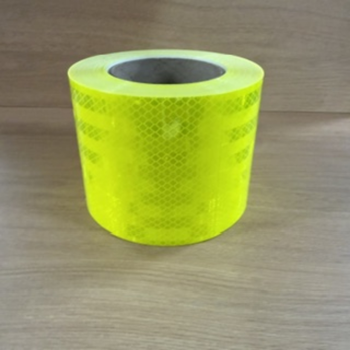 Picture of 3M™ Diamond Grade™ 983-23 Reflective Tape Fluro Yellow/Green 100mm x 15m > AR010613628